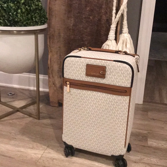 MICHAEL Michael Kors Handbags - Michael Kors carry on